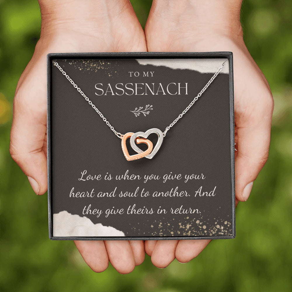 sassenach interlocking