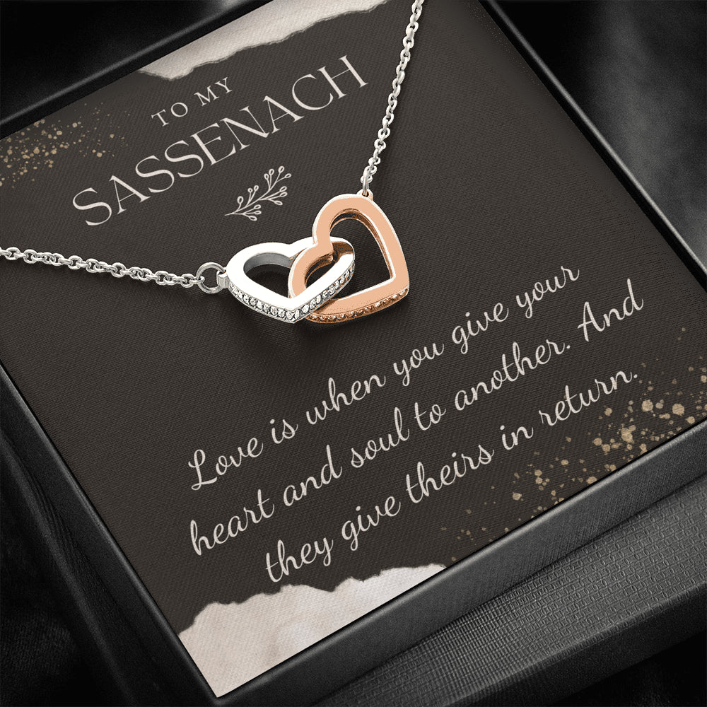 sassenach interlocking
