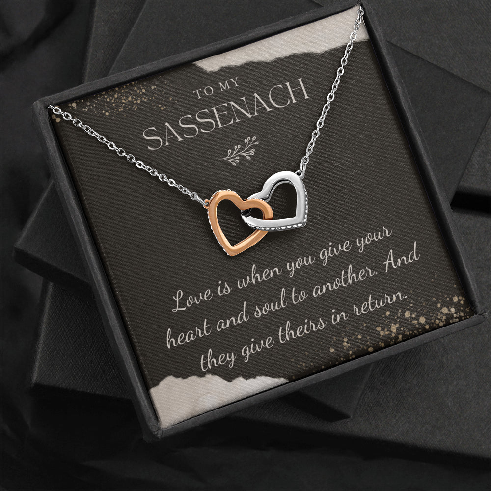 sassenach interlocking